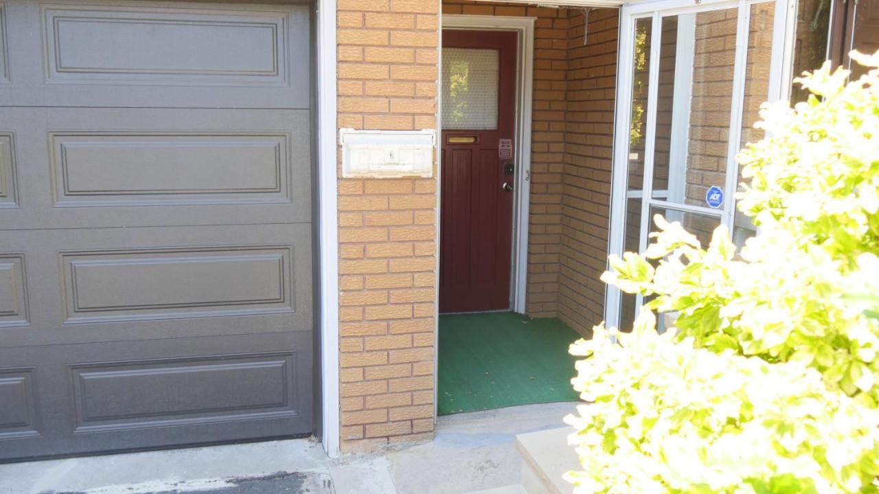 Applewood Gardens Apartment Mississauga Eksteriør billede